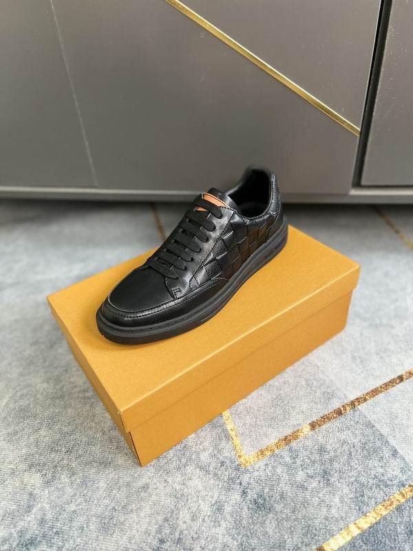 LV Men's Shoes 1557